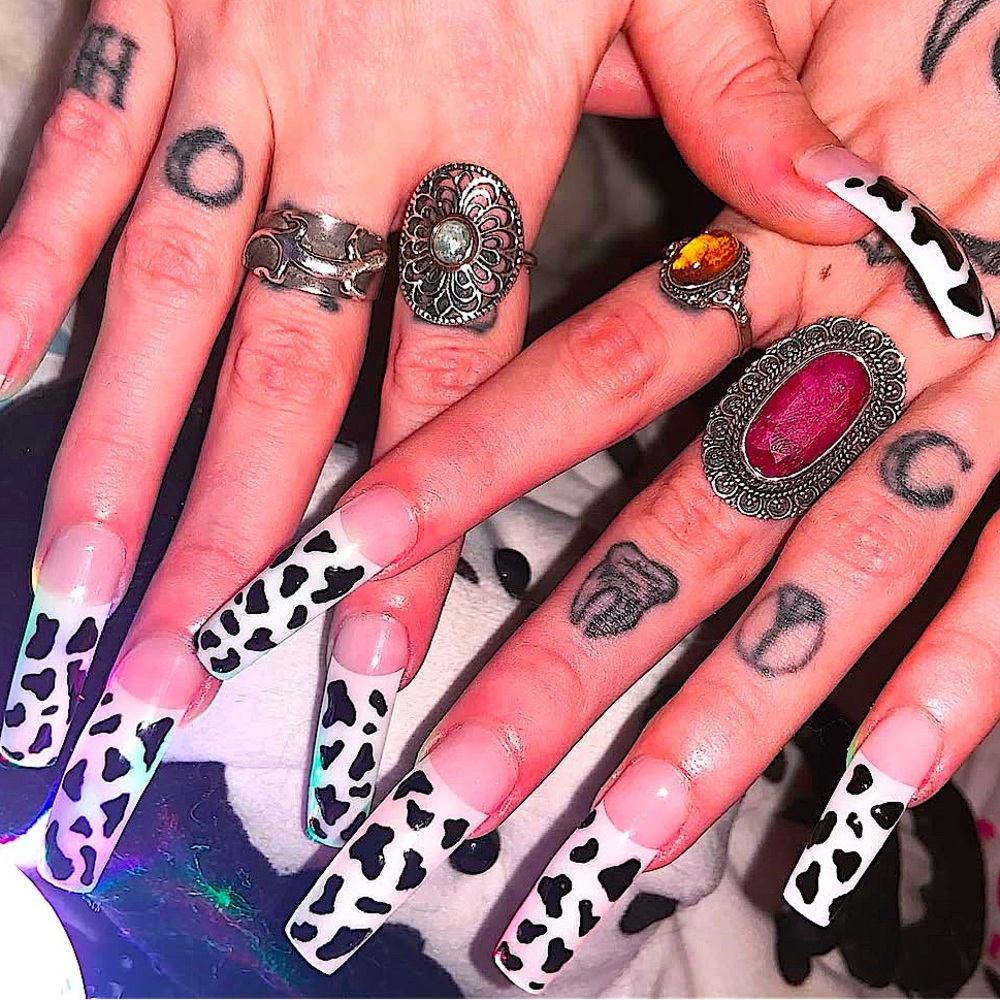 BLOB TIPS 🖤 press on nails